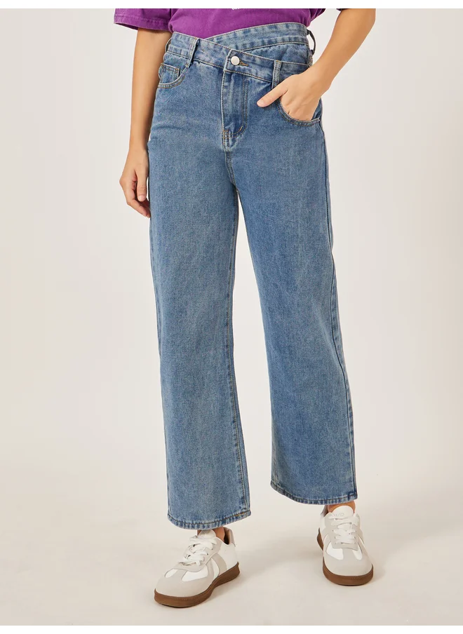 ستايلي Styli Wide Leg Faded Jeans with Asymmetric Waistband