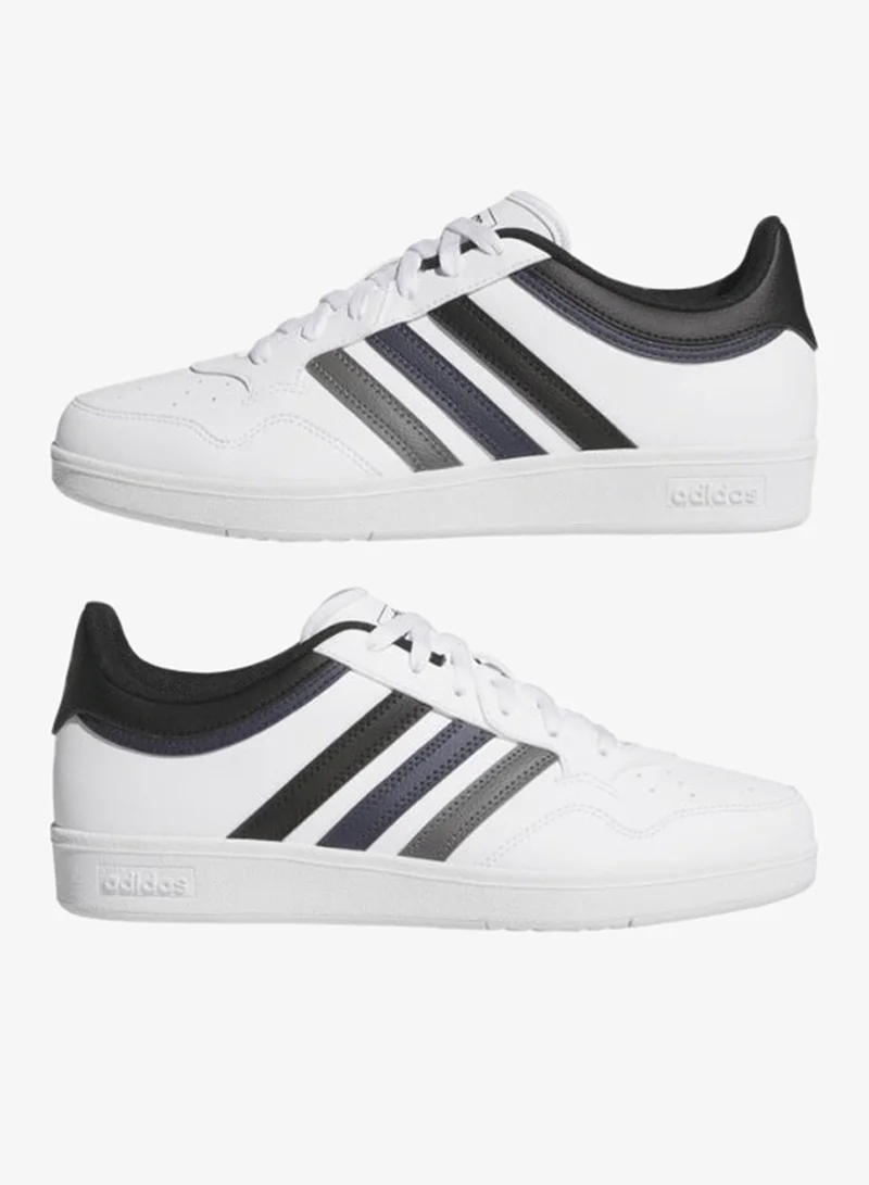 adidas أحذية كرة سلة هووبس . يو بيضاء للجنسين