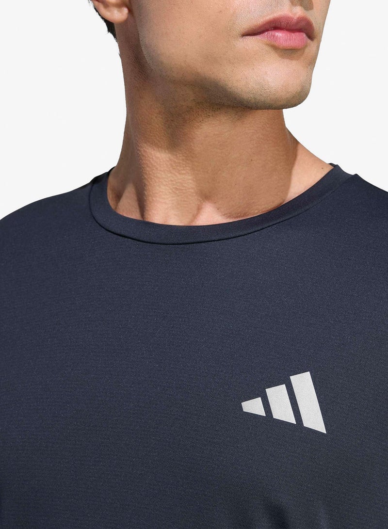 اديداس أدي  توب رياضي أساسي للجري - Image 3