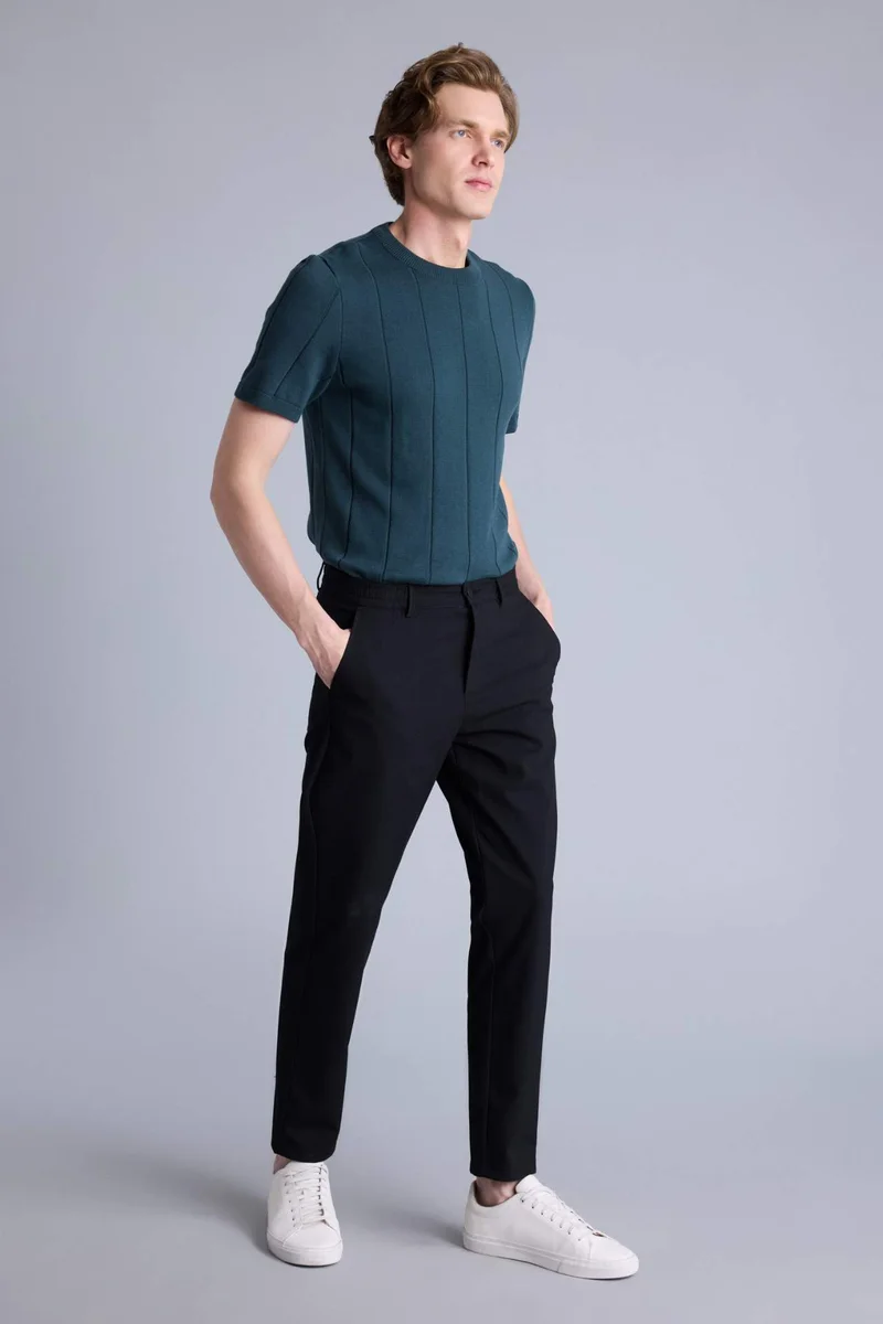 ديفاكتو Regular Fit Trousers