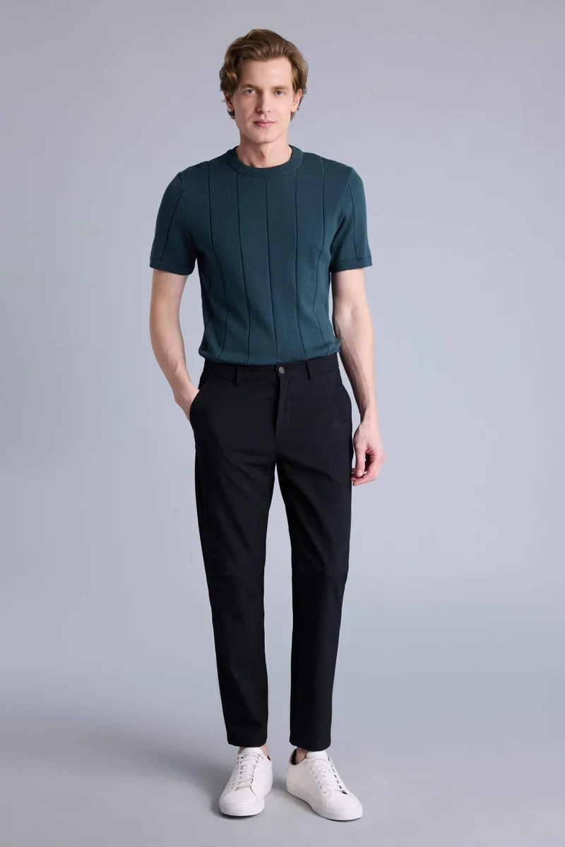 ديفاكتو Regular Fit Trousers