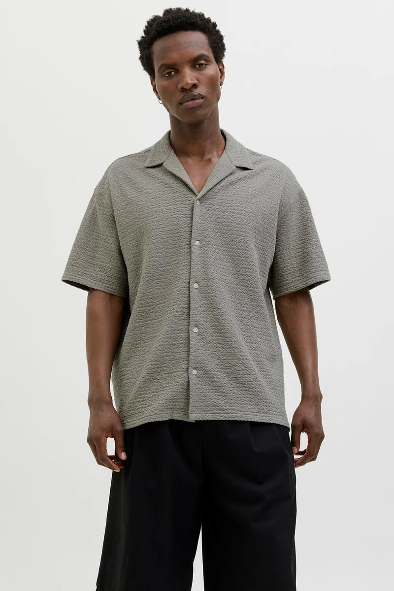 Casual Short Sleeve Shirt