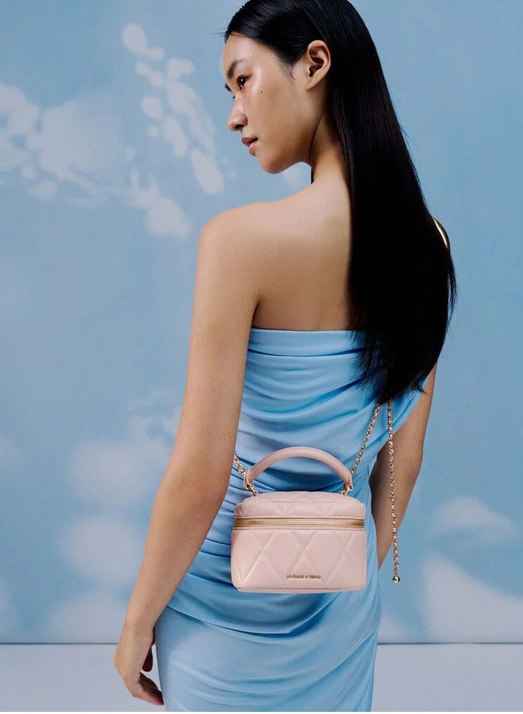 تشارلز & كيث حقيبة أروين المبطنة ذات المقبض العلوي وحقيبة كروس بودي - وردي - Image 2