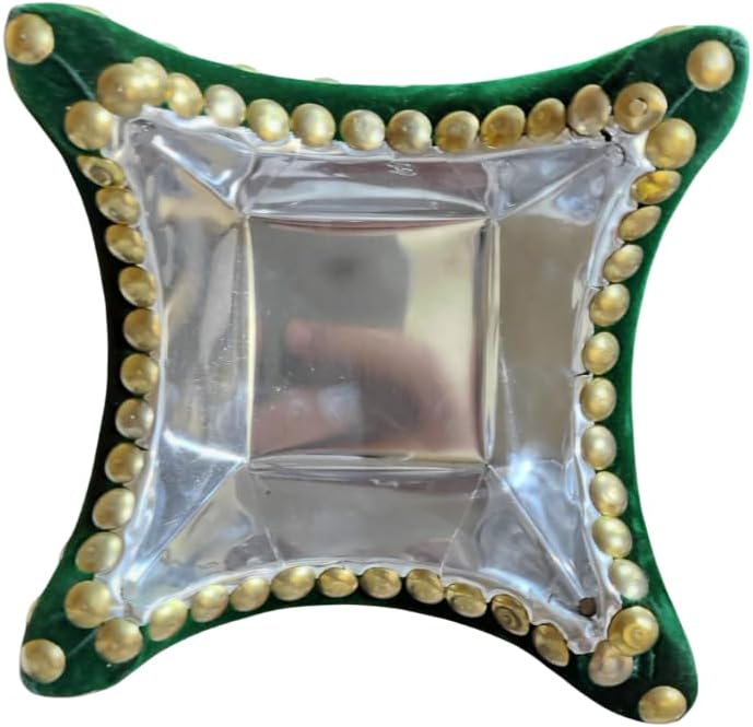 FWM Wooden Velvet Covered Incense Burner for Oud and Bakhoor, 22 cm Height, 12 cm Width (GREEN) - Image 3