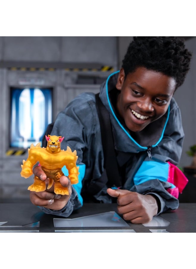 MrBeast Lab - MrBeast Lab Stretchy Squishy Legendary W1 Panther Figure (11.4 cm) - Image 1