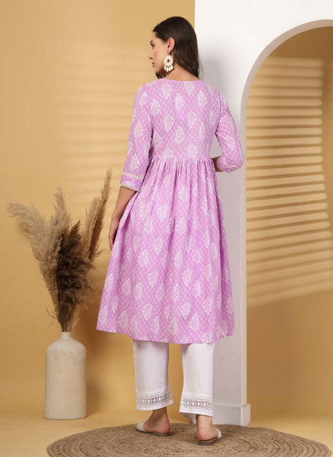 LARGISH Women Floral Printed Cotton A-Line Kurta in Purple - Image 4
