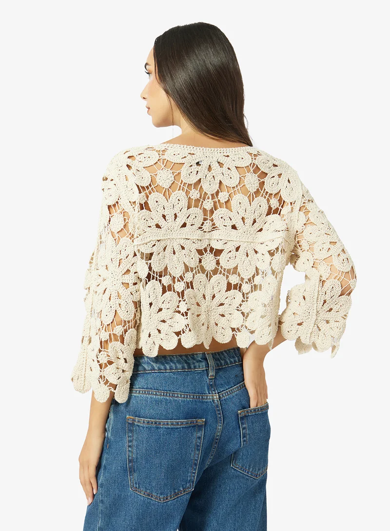 جينجر Crochet Button Up Top