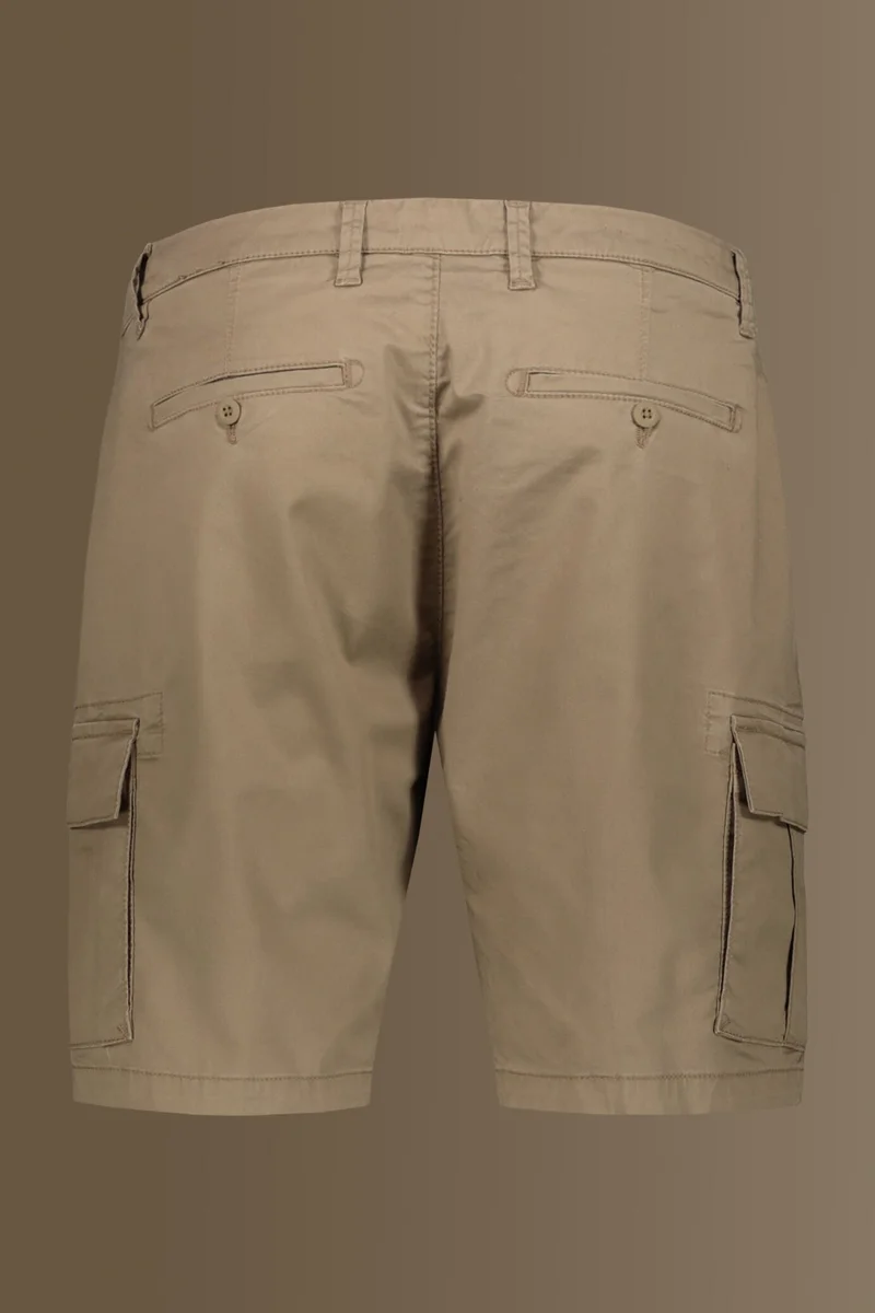 Doppelganger Brown Cargo bermuda twill stretch construction - Taupe for Men | Best Price UAE