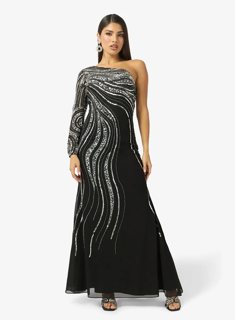 نمشي x فستان سهرة ذيل سمكة بكتف واحد مزين بالخرز