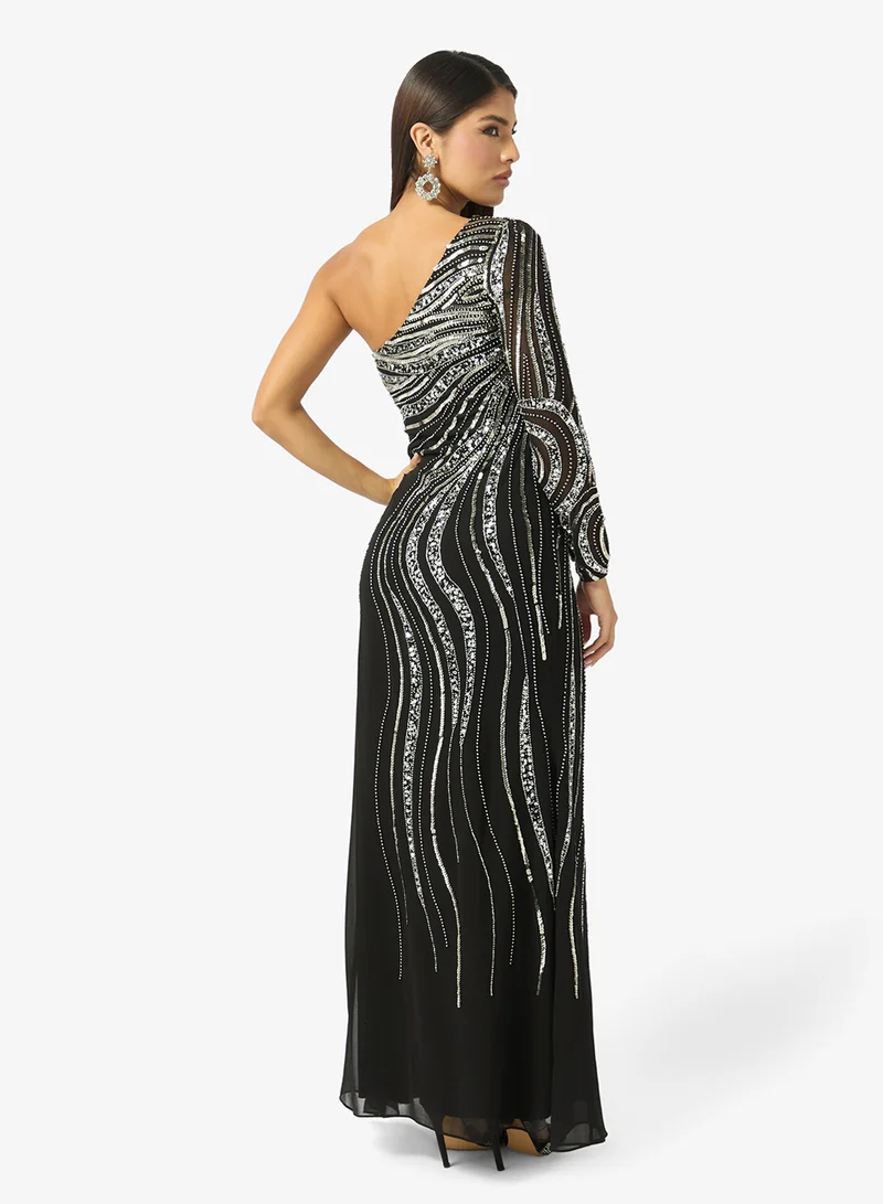 نمشي x فستان سهرة ذيل سمكة بكتف واحد مزين بالخرز