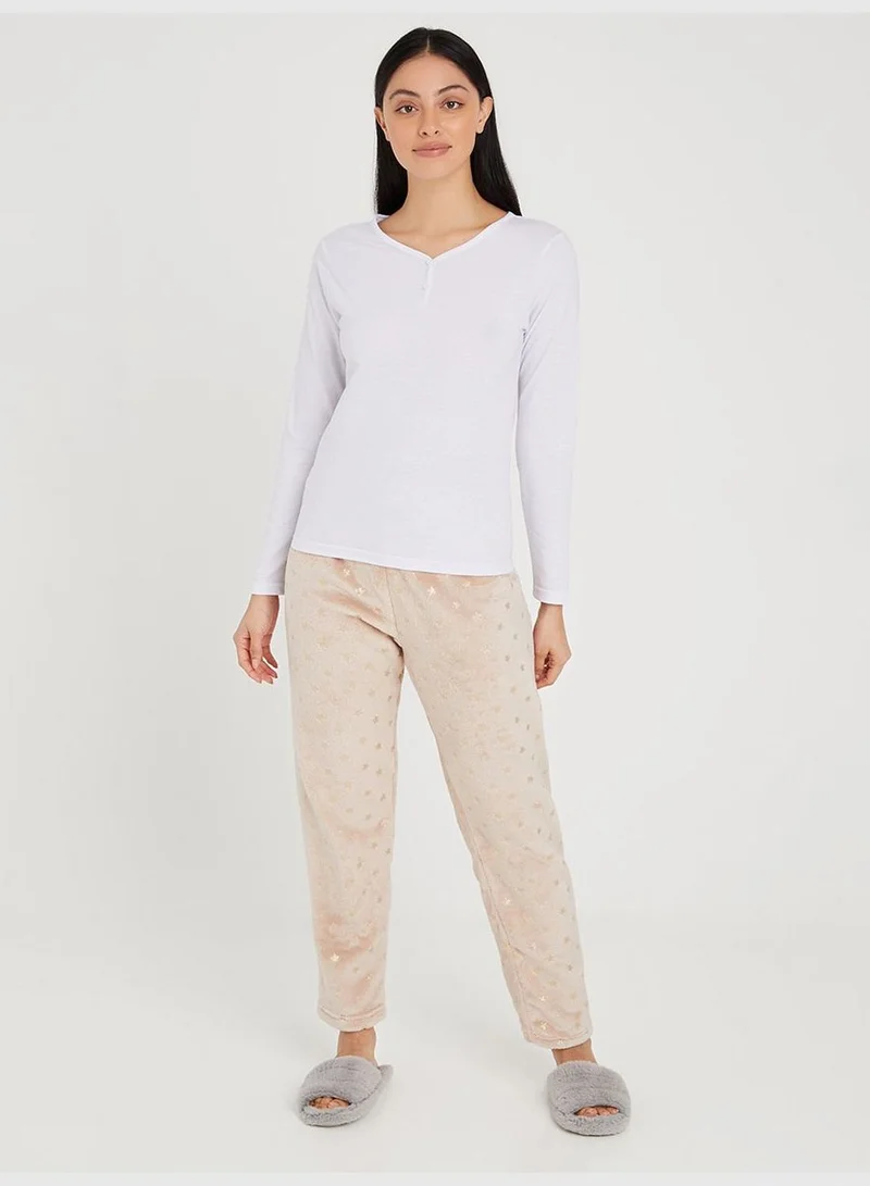 Styli Jersey Henley Neck T-shirt and Gold Star Fleece Print Pyjama Set