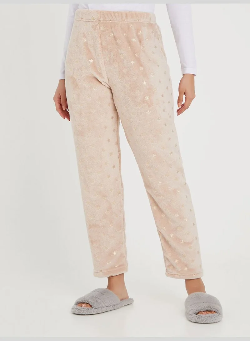 Styli Jersey Henley Neck T-shirt and Gold Star Fleece Print Pyjama Set