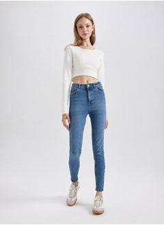 DeFacto High Rise Skinny Fit Ankle Length Jeans by Styli  - Image 2