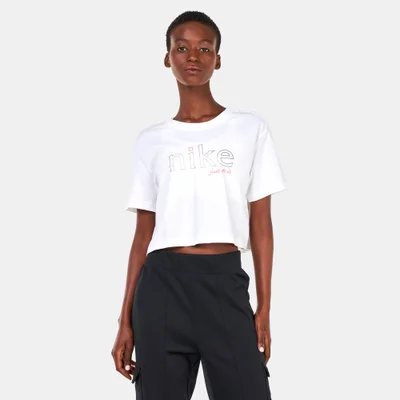 Nike Women's Sportswear Crop Top
