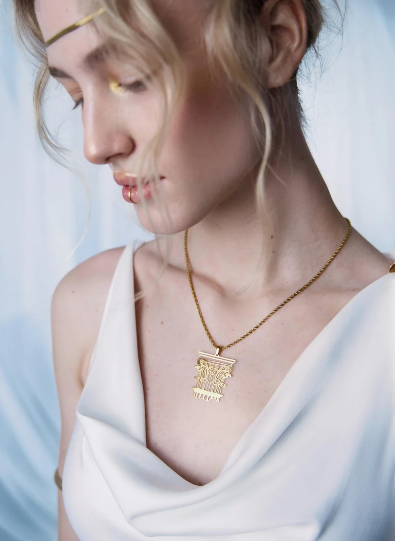Lichi  Golden necklace with antique pendant for Women | Best Price UAE