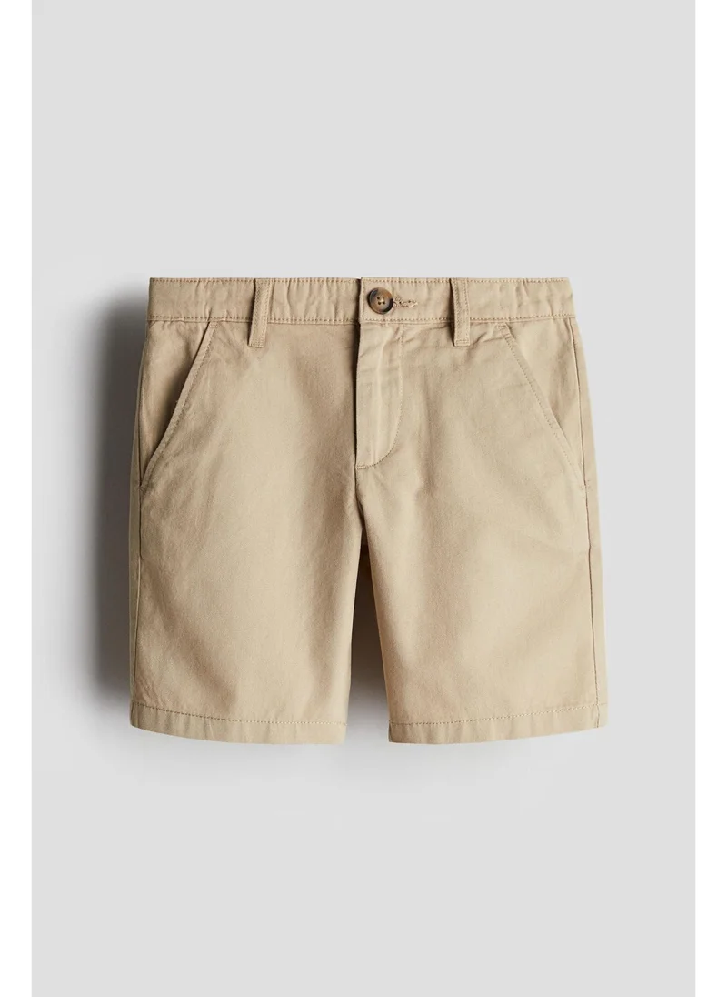 اتش اند ام Cotton chino shorts