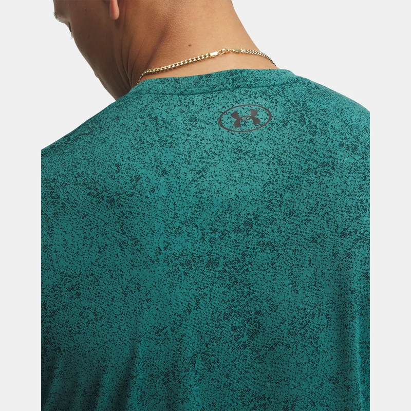 UNDER ARMOUR Green Men's UA Tech Pixelate Training T-Shirt for Men | Best Price UAE