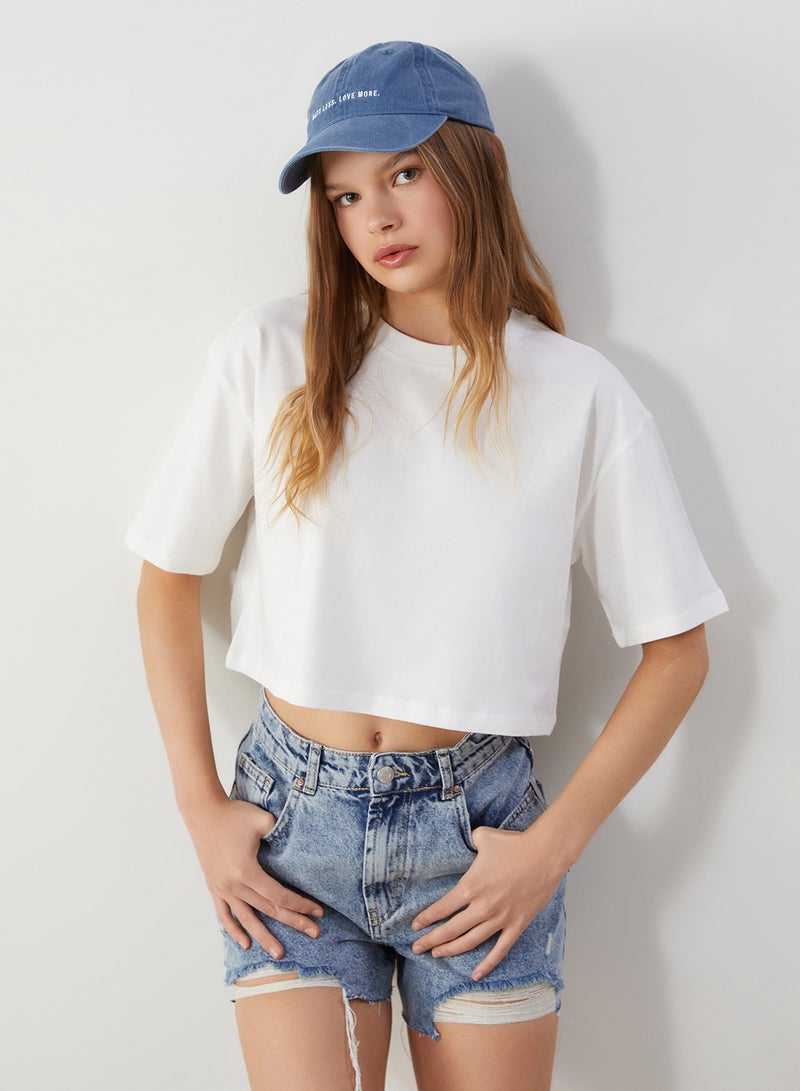 LC WAIKIKI Crew Neck Women's Crop Top - Image 1