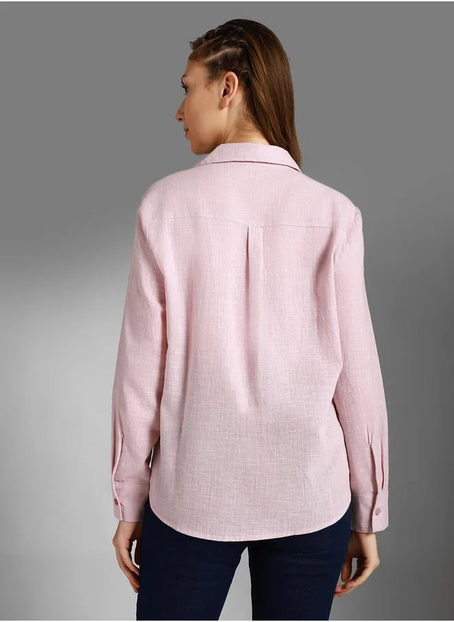 هاي ستار Stay effortlessly stylish with this comfortable Pink Boxy Fit Shirts Solid design crafted from 100% Cotton featuring Long Sleeves with Button closure.