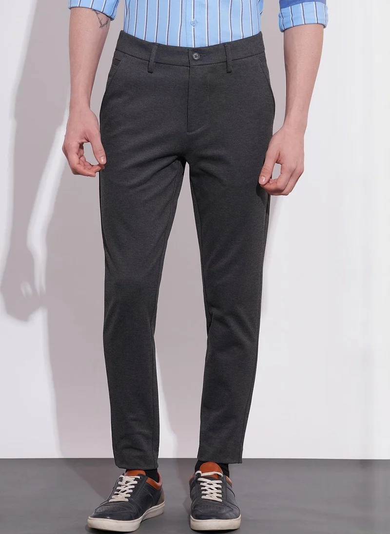 بيينغ هيومان Men Slim Fit Mid-Rise Plain Chinos Trousers