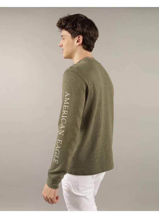 American Eagle Logo Graphic Thermal T-Shirt  - Image 4