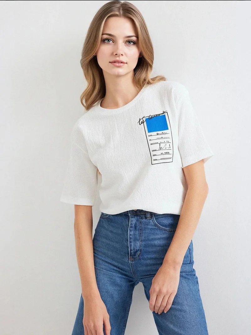 بيغ دارت تيشيرت بياقة دائرية وأكمام قصيرة مطبوع