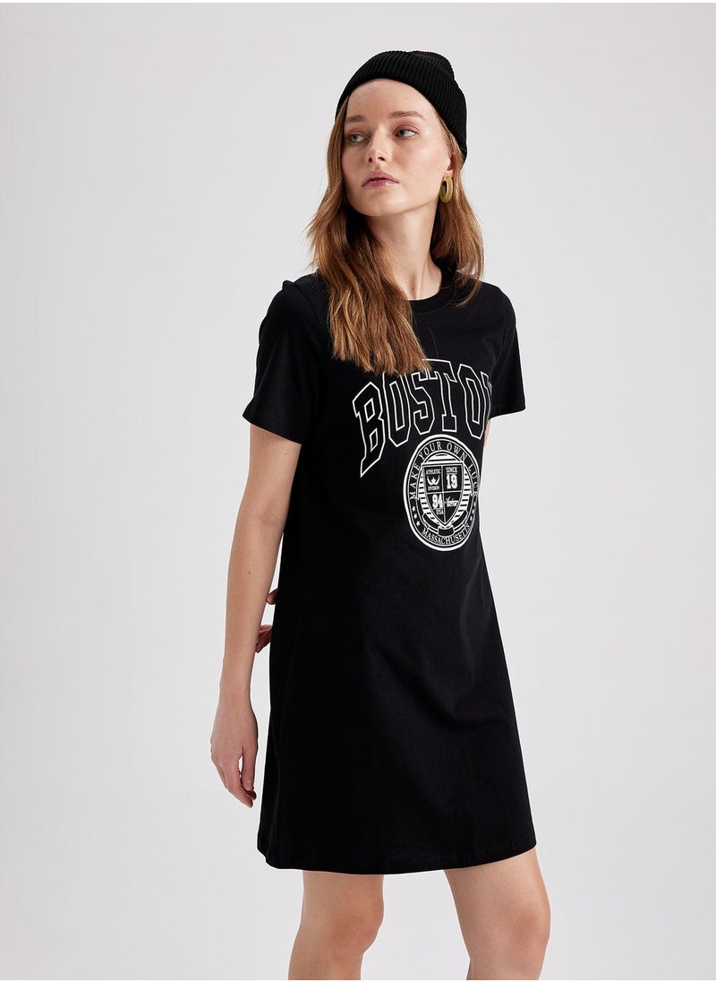 DeFacto - Graphic Knitted Dress - Image 1