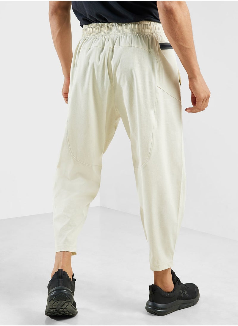 UNDER ARMOUR Unstoppable Airvent Crop Woven Pants  - Image 3