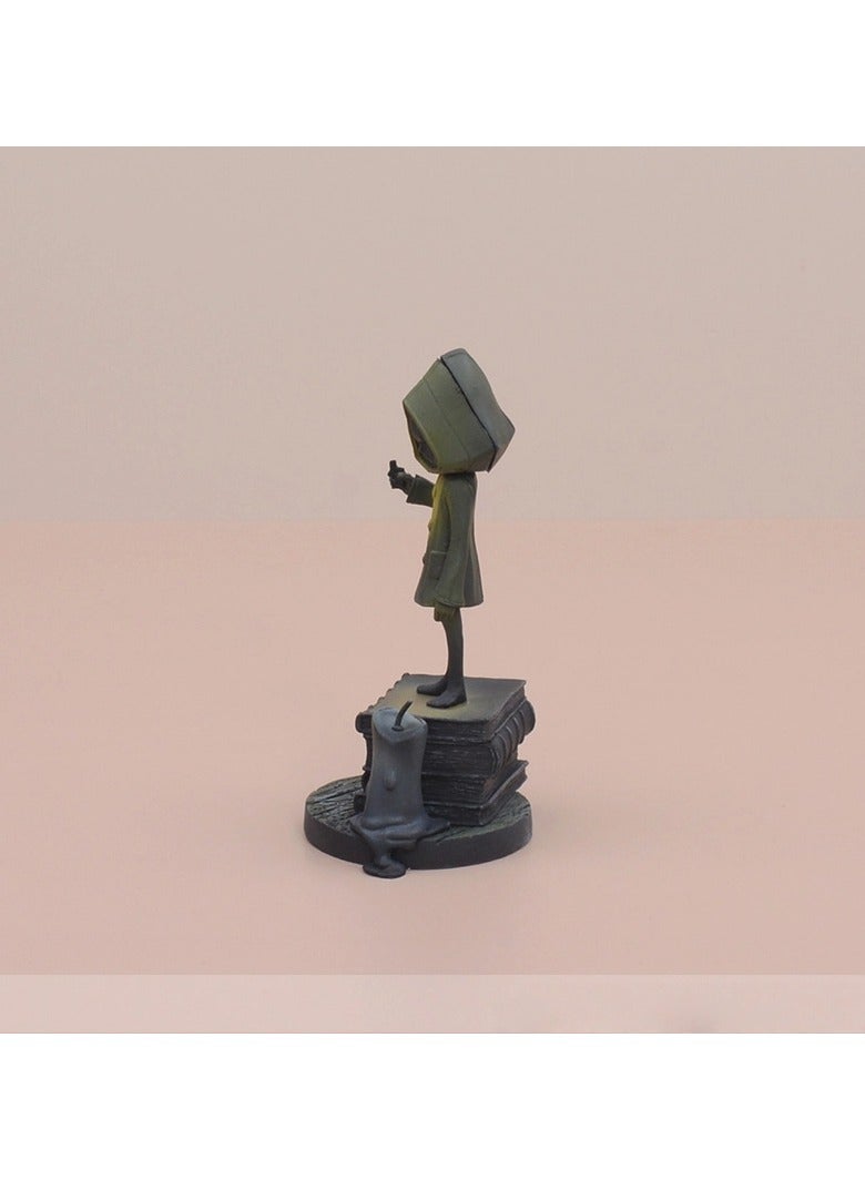 general Little Nightmare Yellow Raincoat, Little Six Beautifully Stand and restore the image of the game character - Image 2