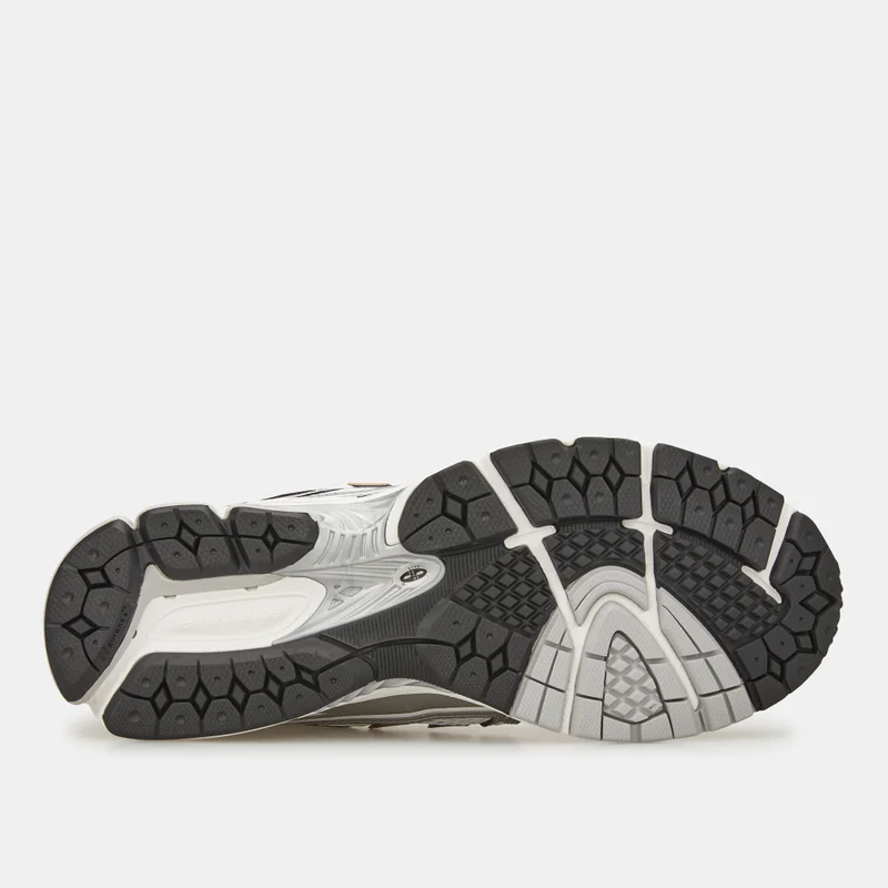 New Balance Men's 1906R Shoes