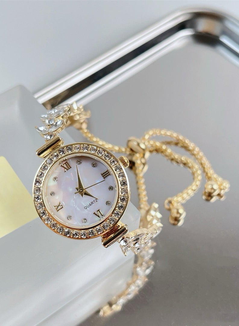 Women's light luxury fashion diamond inlaid fritillary small dial gold bracelet quartz watch - Image 1