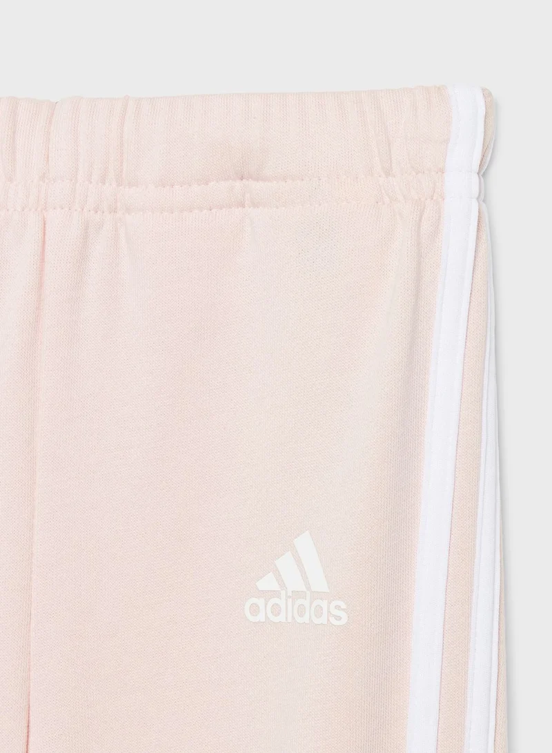 adidas بدلة رياضية بوس من قماش تيري الفرنسي للأطفال الرضع