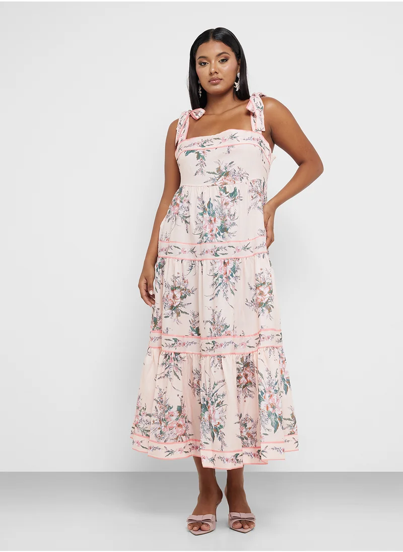 خزانة Floral Tiered Midi Dress