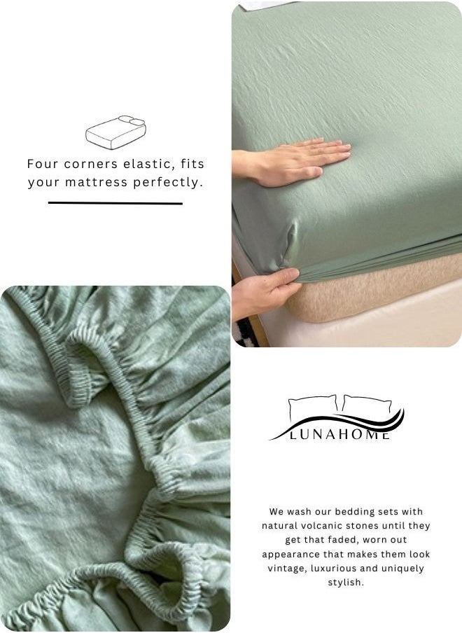 LUNA Home - 3-Piece Set: queen-size fitted bedsheet and two pillowcases, washable cotton in a green color. - Image 1
