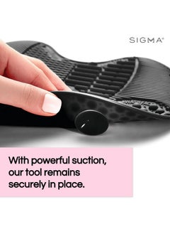 Sigma Beauty Sigma Beauty Makeup Brush Cleaner Mat - Sigma Spa Express Silicone Makeup Brush Cleaning Mat with Suction Cups for Cleaning Makeup Brushes, Compact Design Fit for Any Travel Makeup Kit (Black)  - Image 4