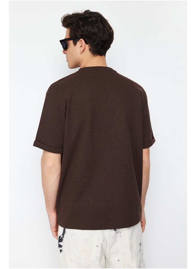 trendyol - Basic Brown Relaxed Textured Waffle Labeled T-Shirt with Pocket TMNSS23TS00077 - Image 1