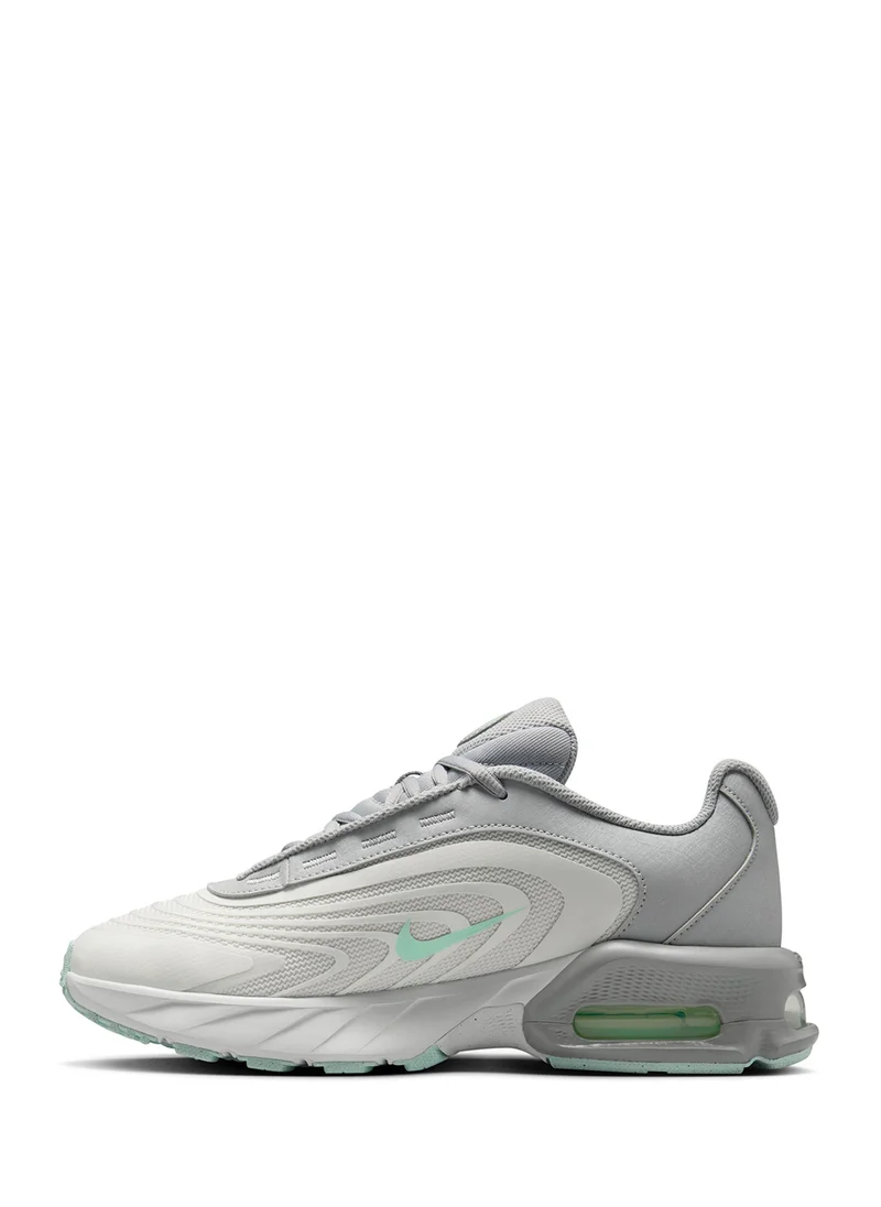Nike Air Max Fire