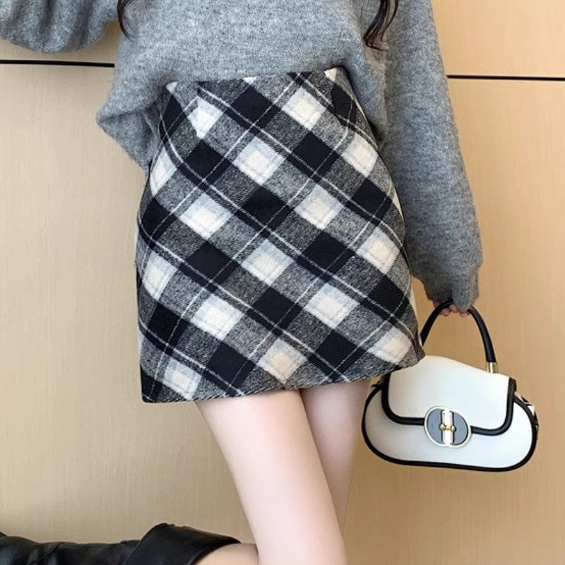 Gray Plaid Woolen Skirt Womens Autumn and Winter Short Skirt 2024 New High-Waisted A-Line Slimming Look Hip Skirt for Small People Red/lined - Image 1