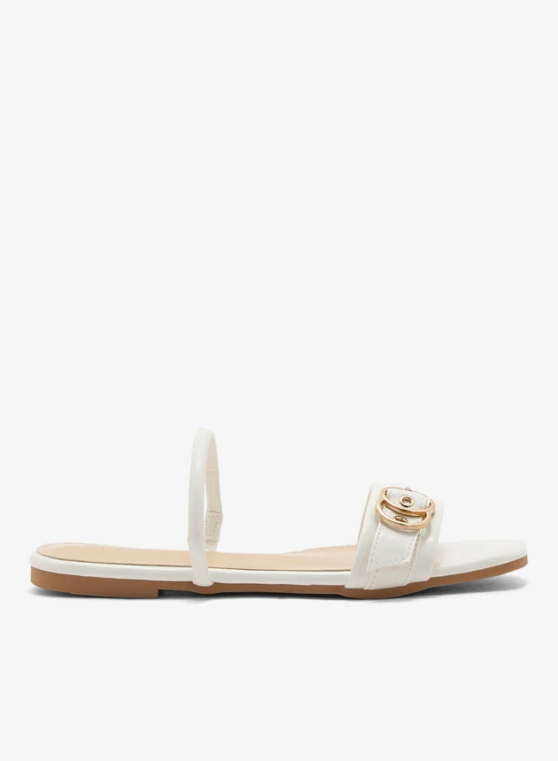 ايلا صندل فلات بحزام خلفي