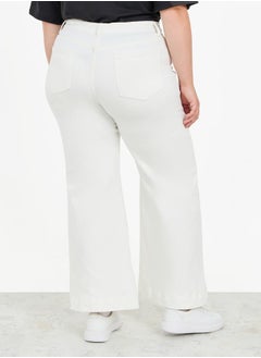 Styli Solid Wide Leg Ankle Jeans  - Image 4
