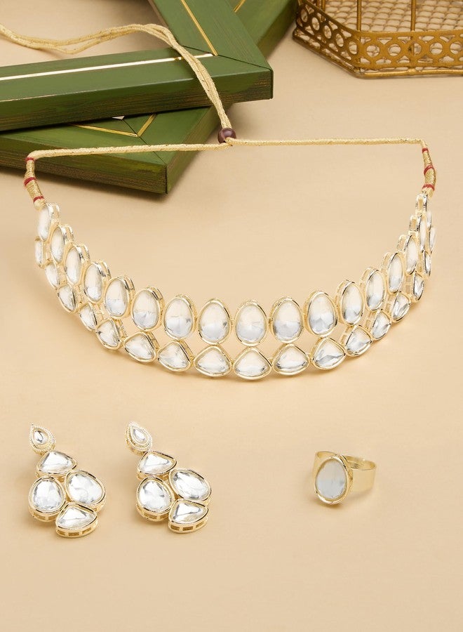 Zaveri Pearls طقم عقد وأقراط وخاتم تقليدي من زافيري بيرلز، مطلي بالذهب ومرصع بأحجار براقة - ZPFK17601 - Image 3