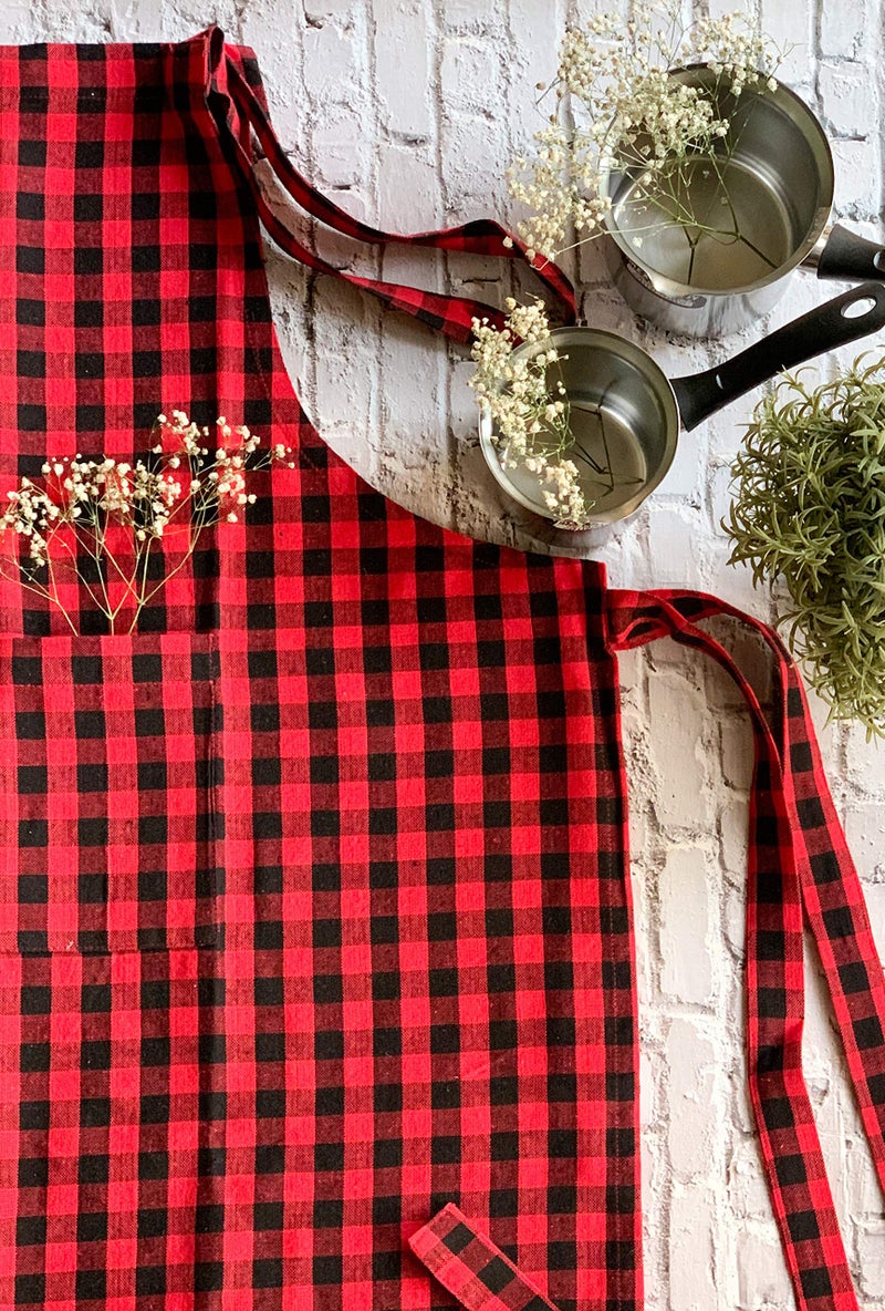 PIXEL HOME DECOR Pixel Home Cotton Apron 100% Cotton Check Kitchen Apron with Front Center Pocket (Apron With Oven Mitt) (Red Checked) - Image 4