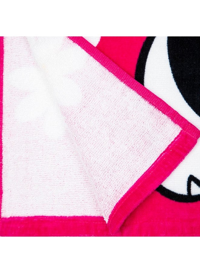 Jay Franco Disney Minnie Mouse 22" x 22" Hooded Poncho Bath/Beach Towel - Image 3