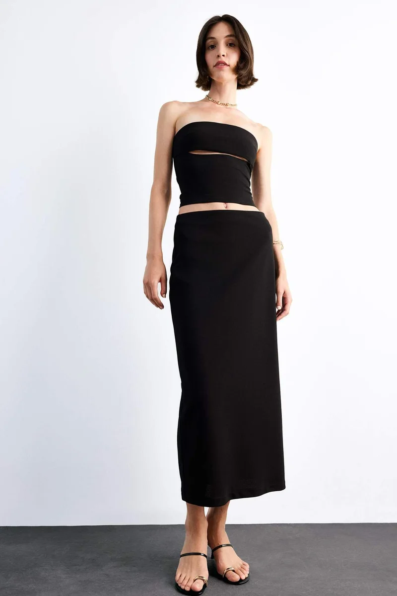 ديفاكتو Slim Fit Twill Capri Length Skirt