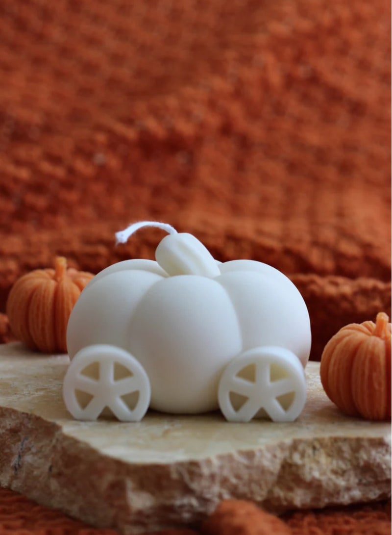 Joyful Pumpkin Carriage Halloween Candle – Handmade Soy Wax – Spooky Décor & Gift – Limited Edition UAE