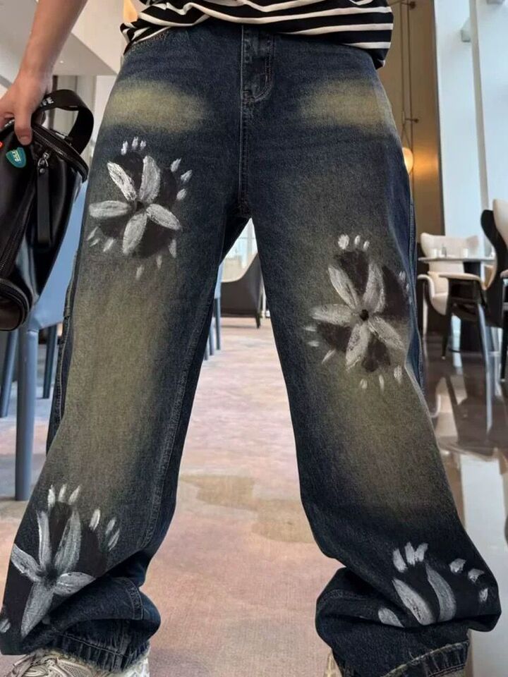 Unisex Classic Denim Jeans Loose Fit Daily Outdoor Wear - Image 1