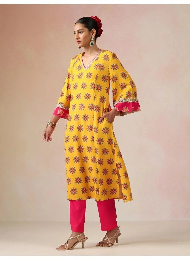 ترو برونز طقم كورتا فيسكوز - بطبعة بوتا صفراء من