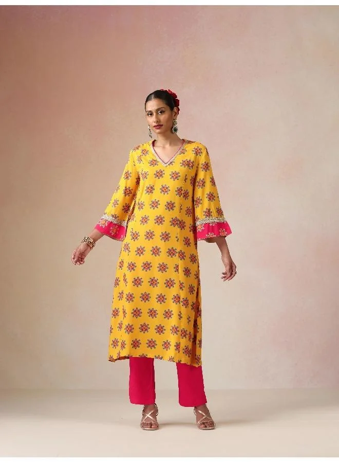 ترو برونز طقم كورتا فيسكوز - بطبعة بوتا صفراء من