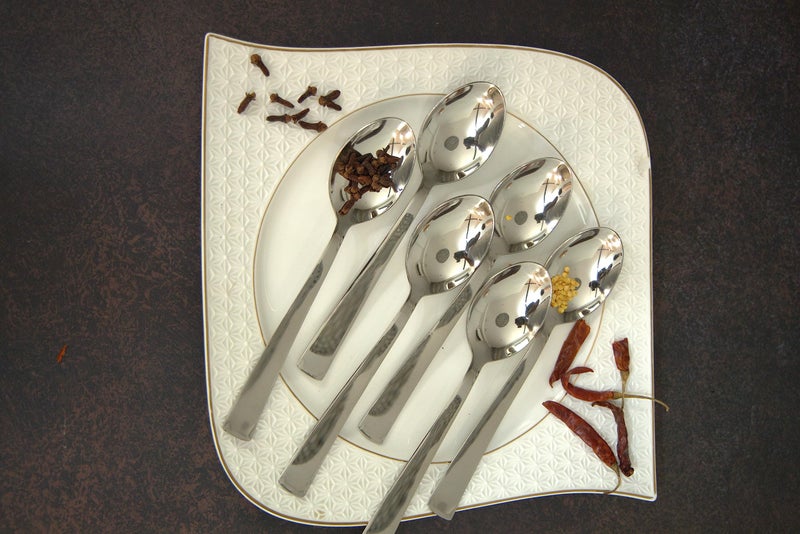 Parage Stainless Steel Spoons Set of 12, Dinner Spoon Length 16cm, Food Grade Silverware for Home & Kitchen- Mirror Polished, 12 Silver Spoons - Image 4