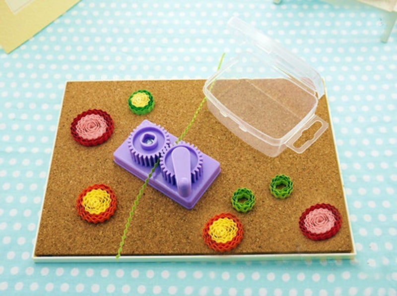 LUTIONS Cuziss Purple Hand-operated Quilling Crimper, Paper Slip Wave Shape Making Tool DIY Making Tool, Quilling Tool with Little Storage Case - Image 5